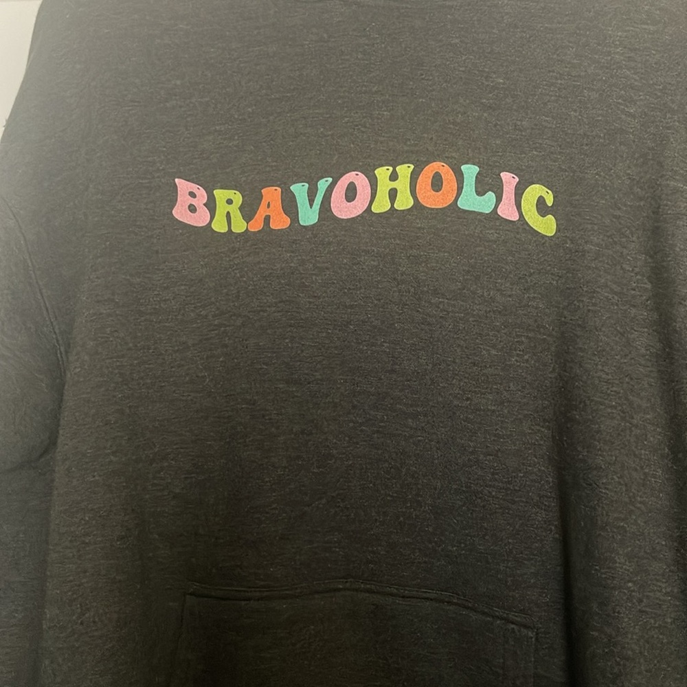 NEW!!! Bravo lovers sweatshirt! - Picture 3 of 6